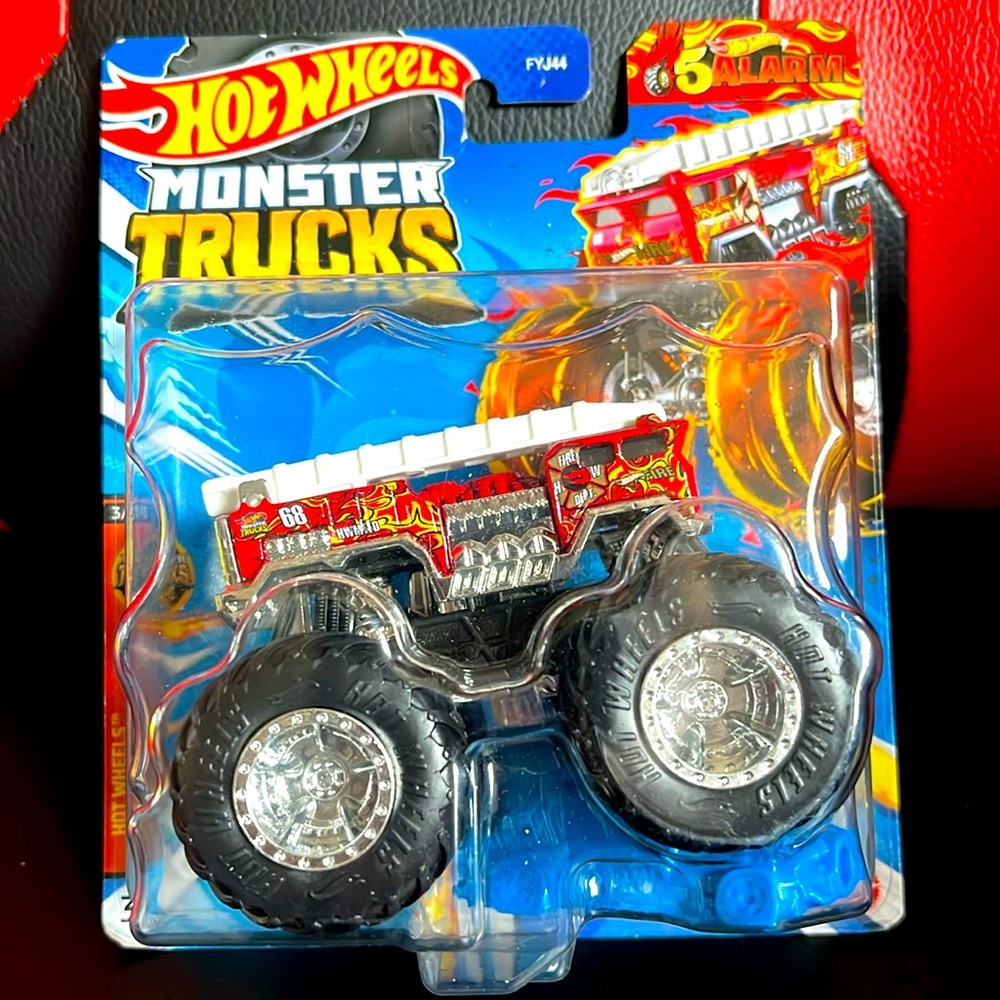 5 Alarm Hot Wheels Treasure Hunt Monster Truck